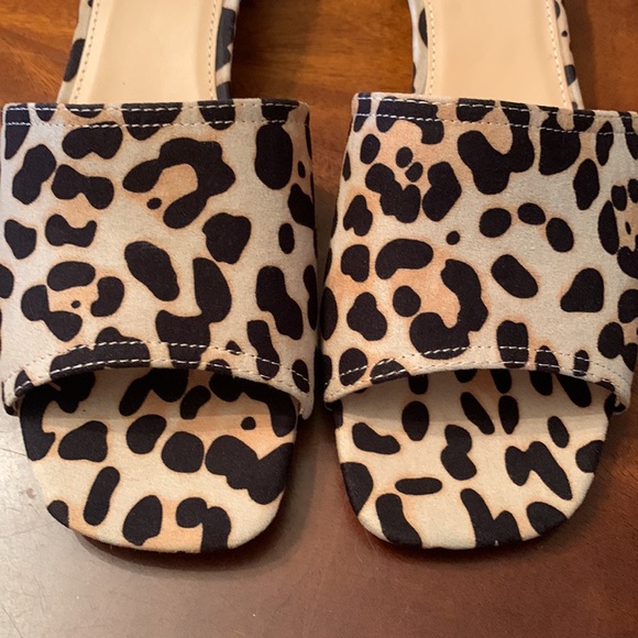 TopShop Leopard Slides NWT - Picture 9 of 9
